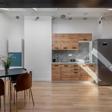 Apartment Close-central - Great Location- Praga Polnoc - 10 People - Marcinkowskiego *