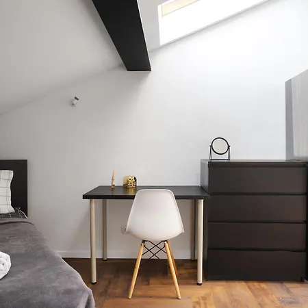 Close-central - Great Location- Praga Polnoc - 10 People - Marcinkowskiego